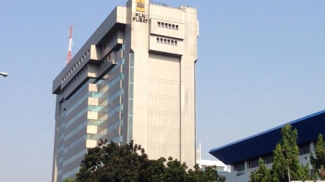 Kinerja PLN Disorot, “Hampir Seabad Lamanya 27 RT & RW Di Kabupaten Batang Hari Hidup Dalam Kegelapan”.