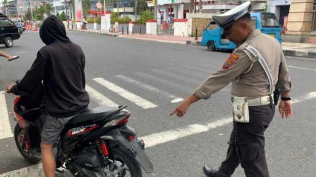 Satlantas Polresta Manado. Tertibkan Knalpot Brong hingga Kendaraan Tanpa TNKB, 14 Pelanggar Ditilang.