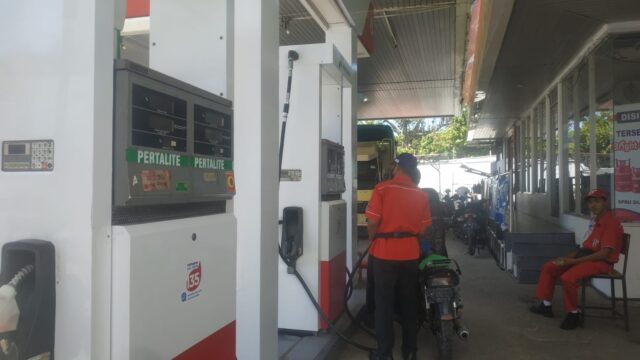 “Ungkit Janji Tulus Prabowo Sampai Tanya Besar Ada Apa Dibalik Maraknya BBM Subsidi Secara Ilegal”.